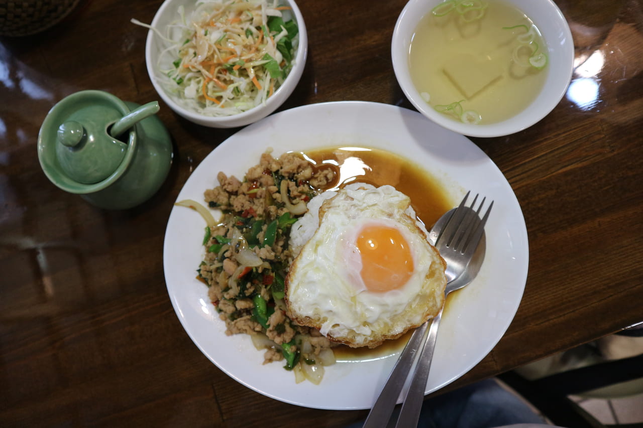 タイ料理店ルウァンタイのガパオライス