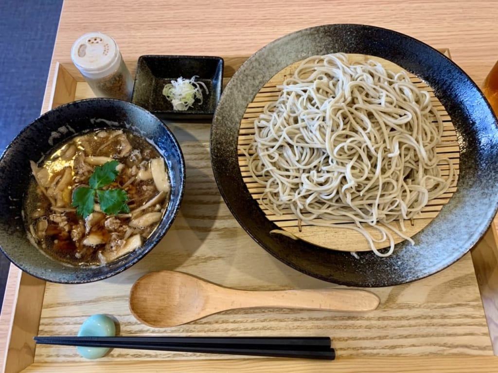 松戸市上本郷の手打ちそばひなり