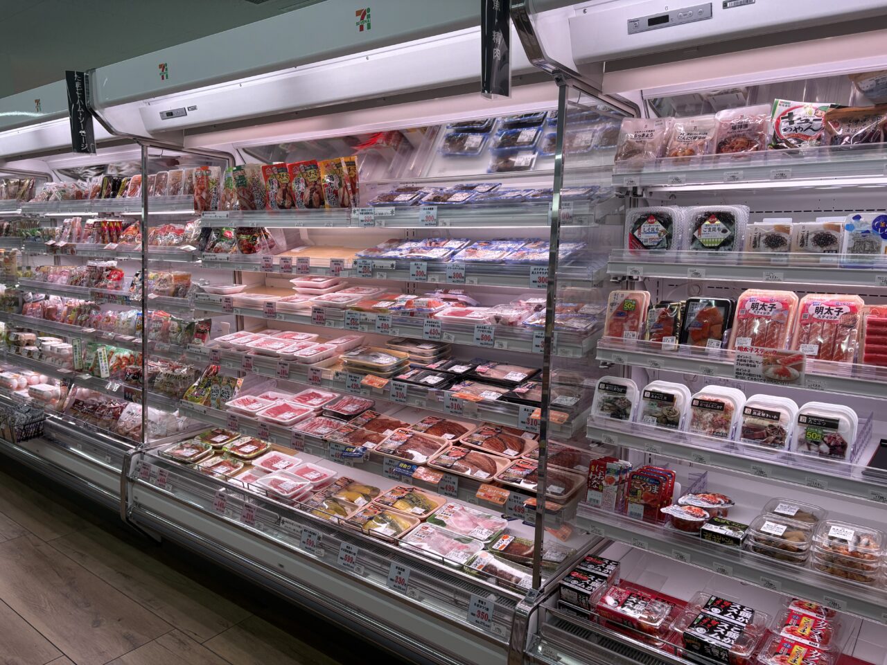 常盤平セブン店内3